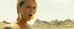 Ashylnn Brooke Flashing in Piranha 3D