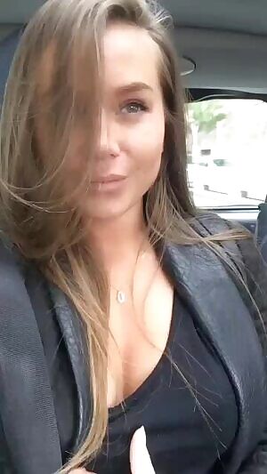 Boob 👀
