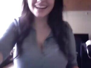 Massive tits - Drop