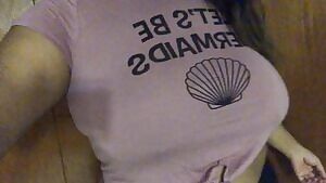 booby mermaid 🧜🏽‍♀️